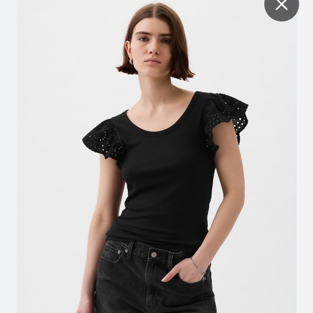 NWT Gap Eyelet Sleeve Rib T-shirt Black  XL